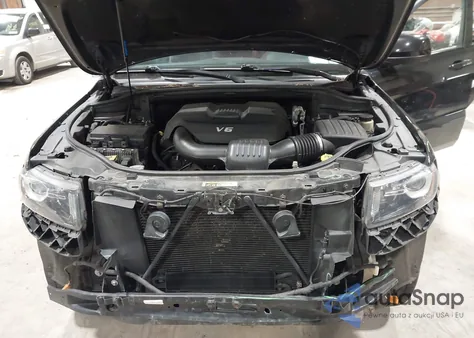 2015 Jeep Grand Cherokee Altitude z USA, uszkodzony, nr VIN 1C4RJFAG3FC834984